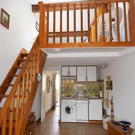 Apartment Studio 4 Personnes Proche Mer Et Commerces 73949 Sainte-Maxime