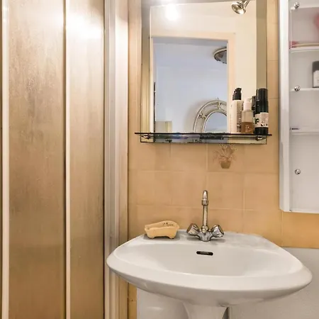 Studio 4 Personnes Proche Mer Et Commerces 73949 Daire